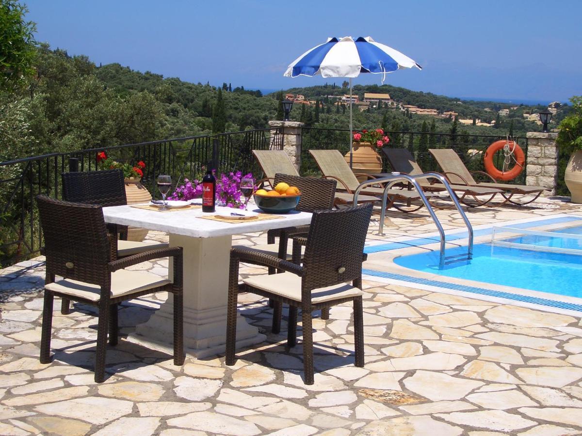 Villa Bacchus Kassiopi Corfu Экстерьер фото